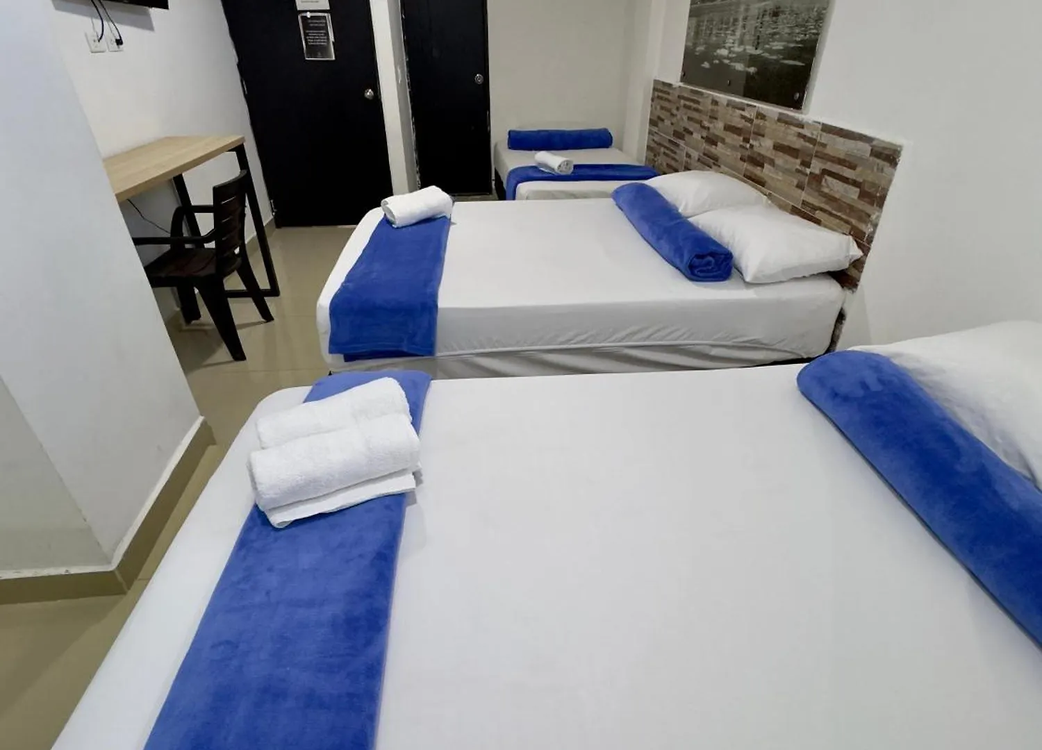 ***  Hotel Select Medellín Colombia